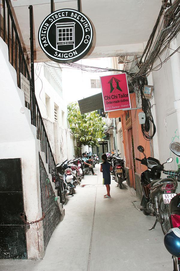 Sgn Living Bed and Breakfast Ho Chi Minh-staden Exteriör bild